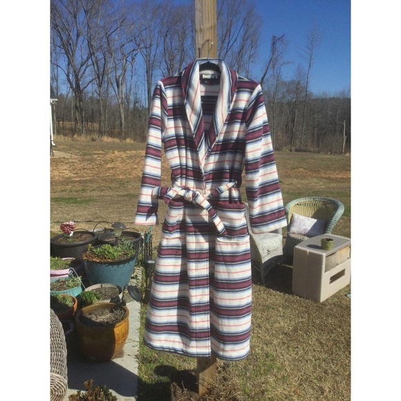 L.L. Bean Other - L.l. Bean womens flannel robe medium petite mp white blue plaid pockets l.l.bean